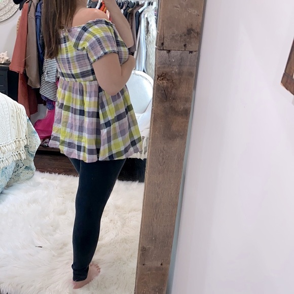 Torrid 1X off the shoulder smocked plaid top - Picture 3 of 5